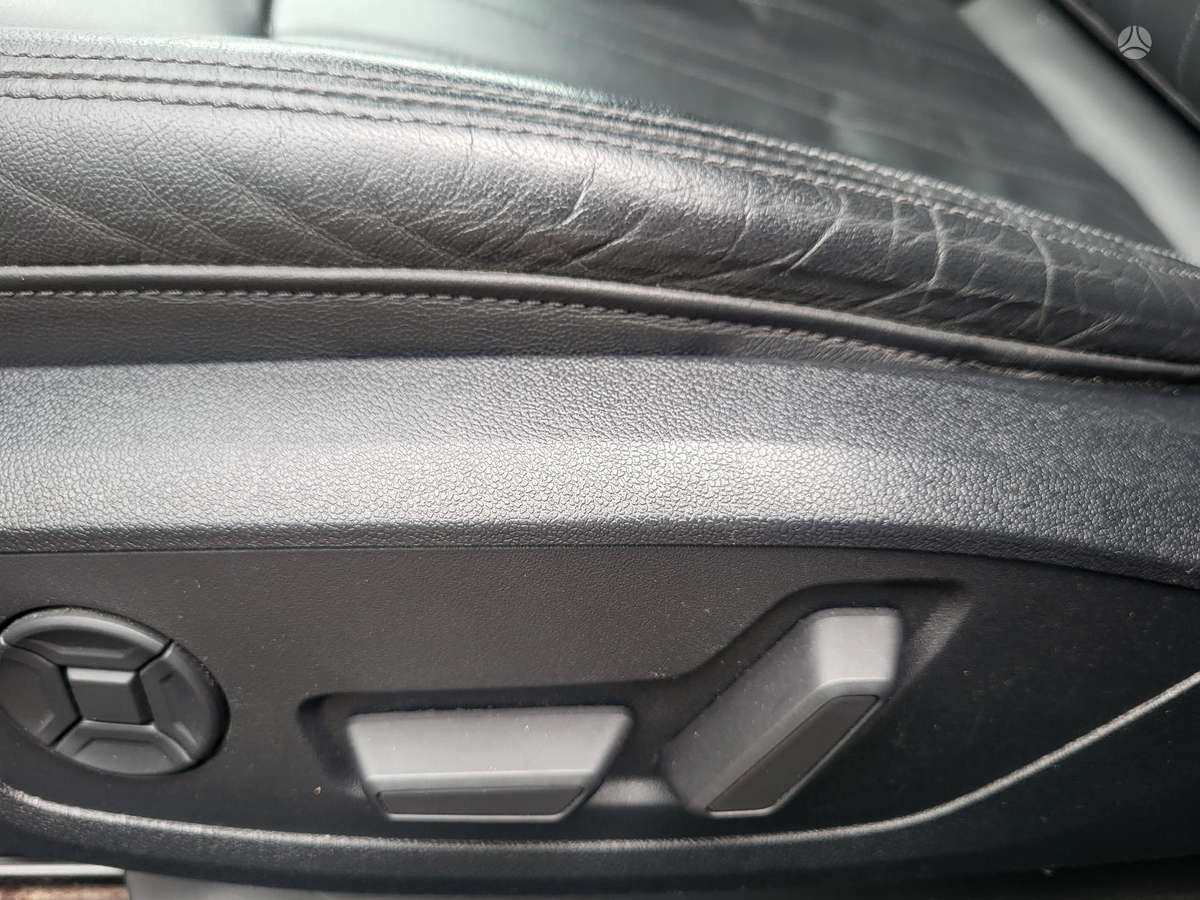 Audi A6, 3.0 l., Седан
