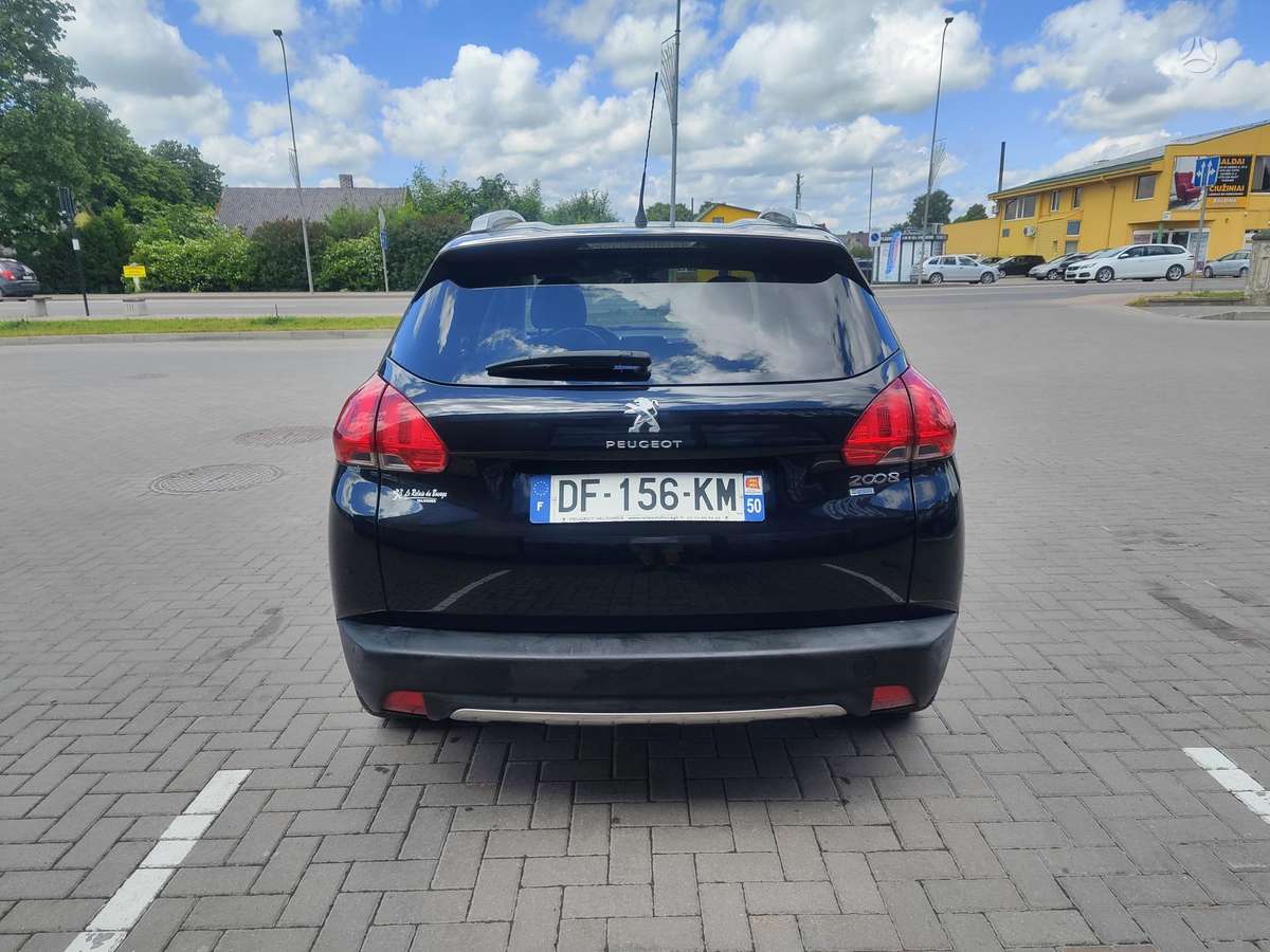 Peugeot 2008 - 5