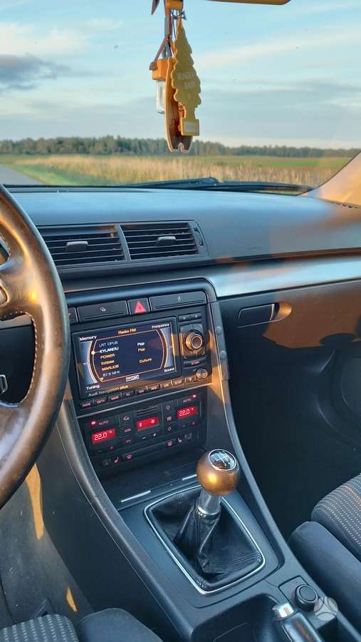 Audi A4, 2.0 l., Универсал