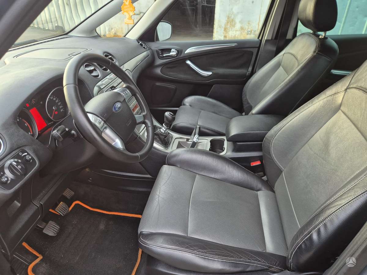 Ford S-MAX, 2.0 l., Минивэн