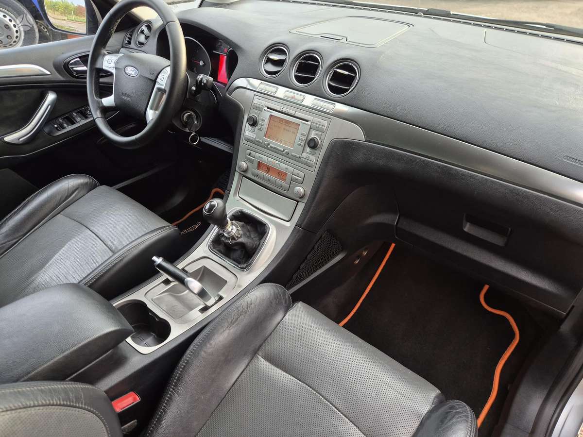 Ford S-MAX, 2.0 l., Минивэн