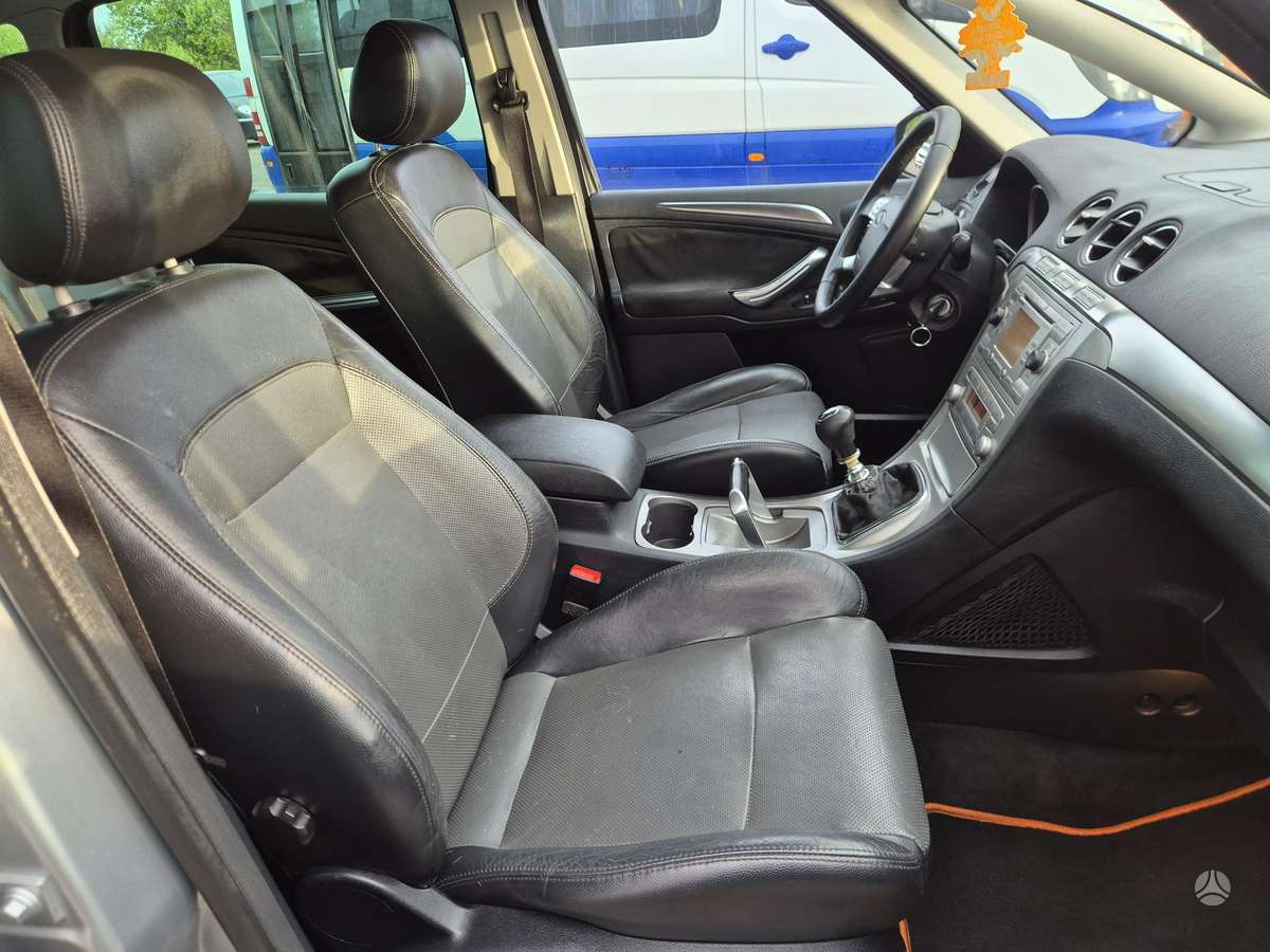 Ford S-MAX, 2.0 l., Минивэн