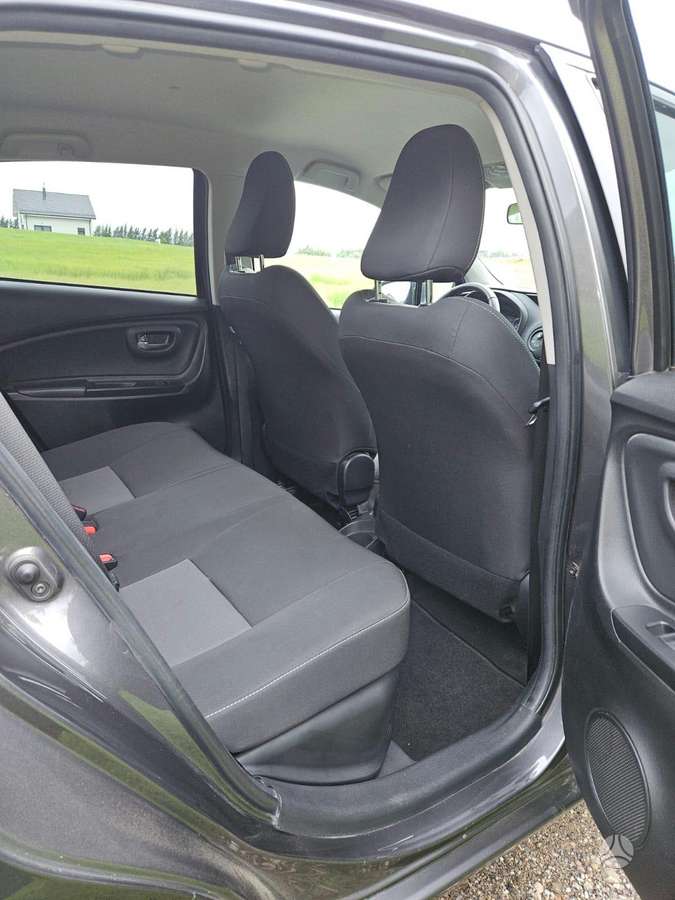 Toyota Yaris - 6