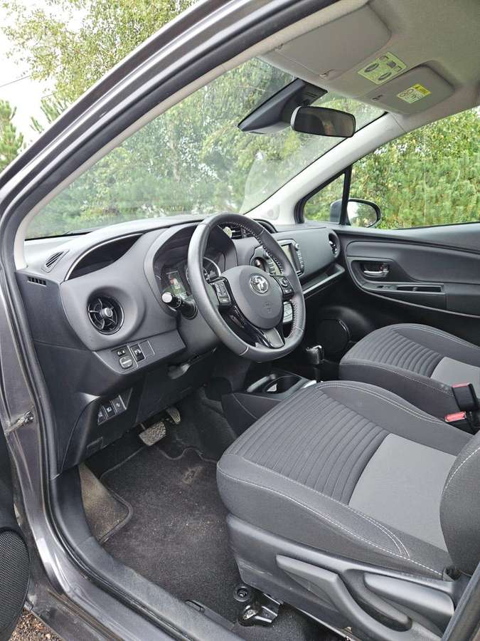 Toyota Yaris - 9