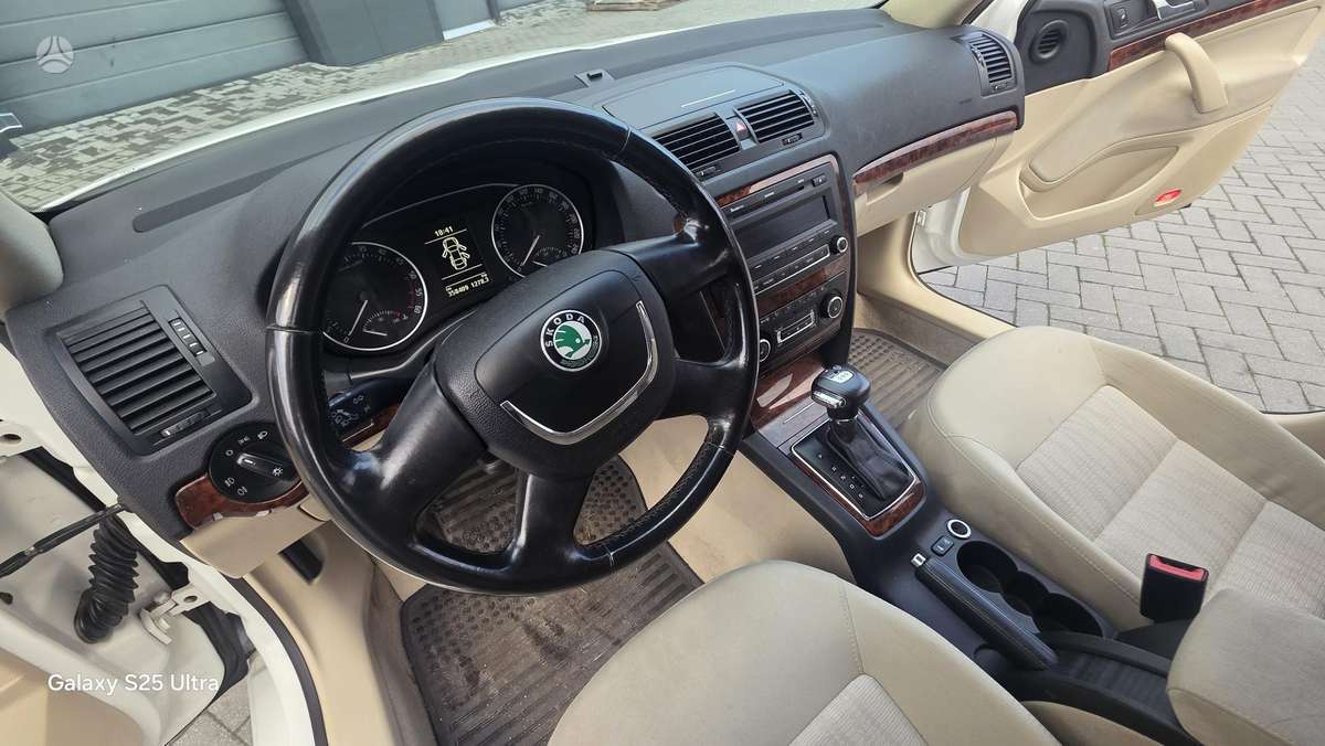 Skoda Octavia, 1.6 l., Универсал