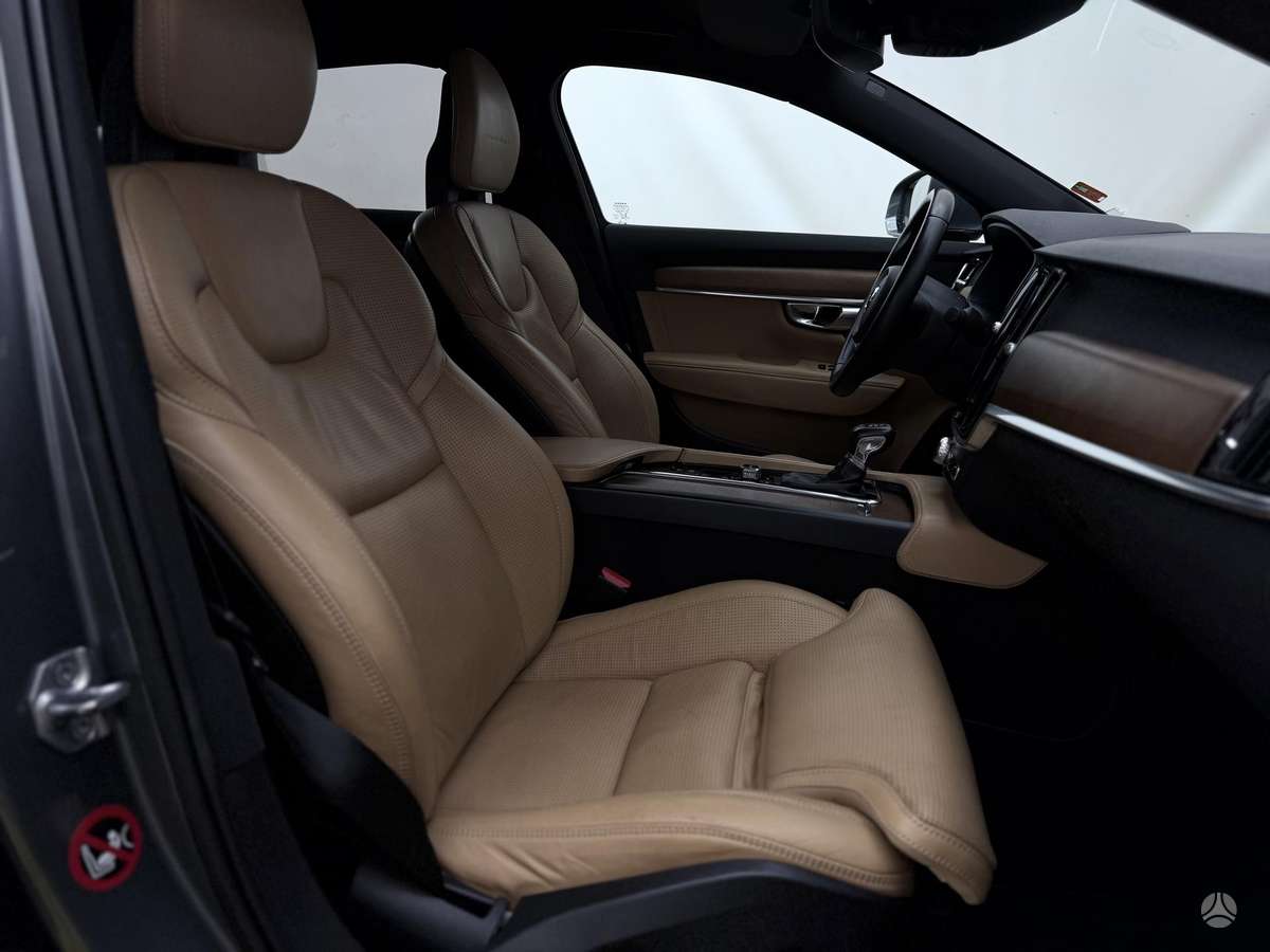 Volvo S90, 2.0 l., Седан