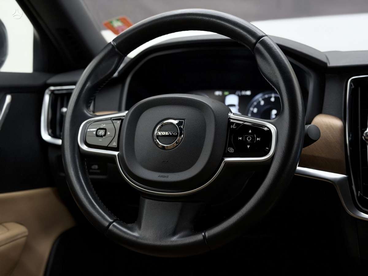 Volvo S90, 2.0 l., Седан