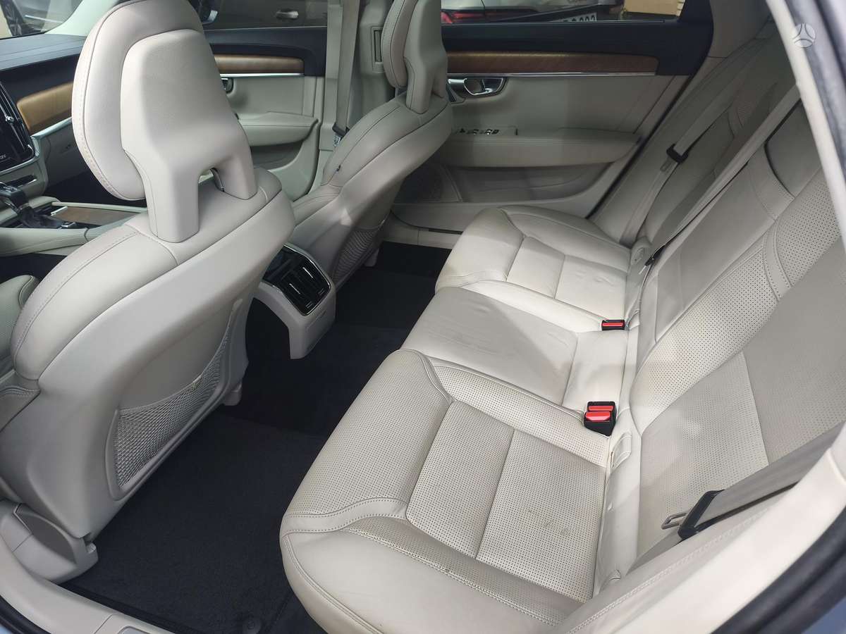 Volvo S90, 2.0 l., Седан