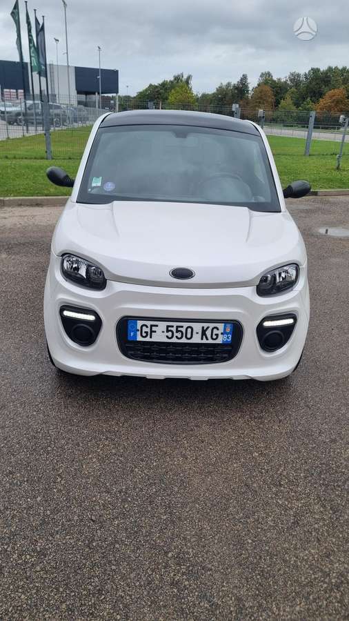 Microcar DUE, 0.5 l., hatchback