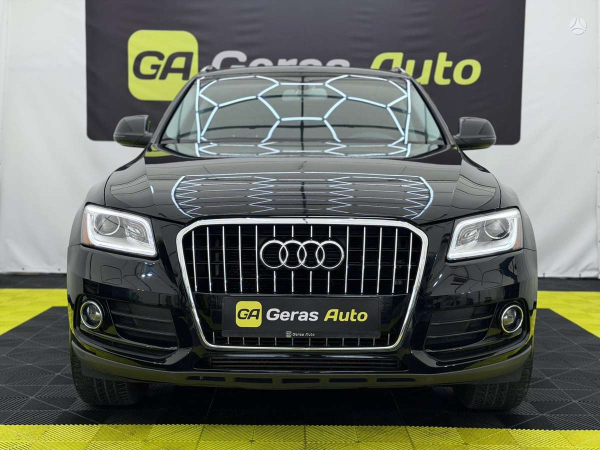 Audi Q5, 2.0 l., Внедорожник / Кроссовер