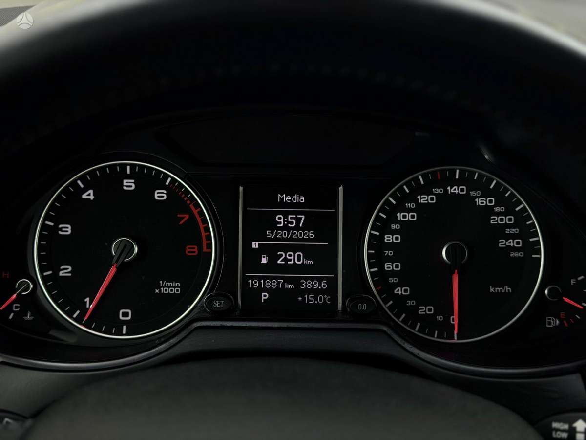 Audi Q5, 2.0 l., Внедорожник / Кроссовер