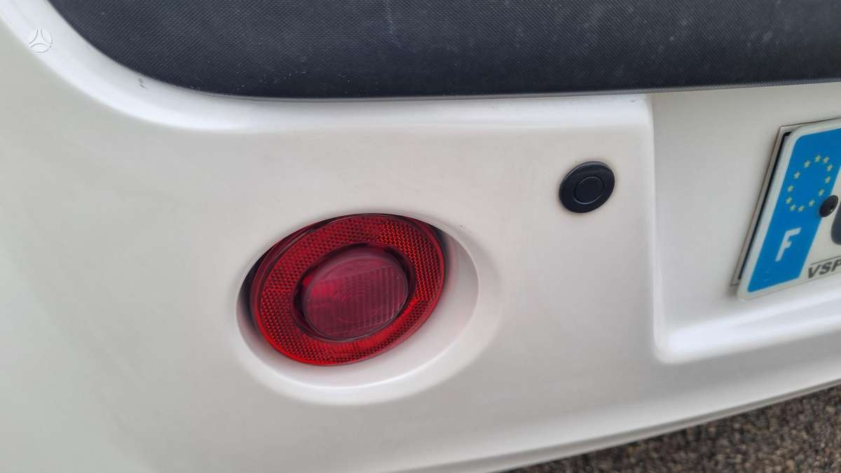 Microcar DUE, 0.5 l., Хэтчбек