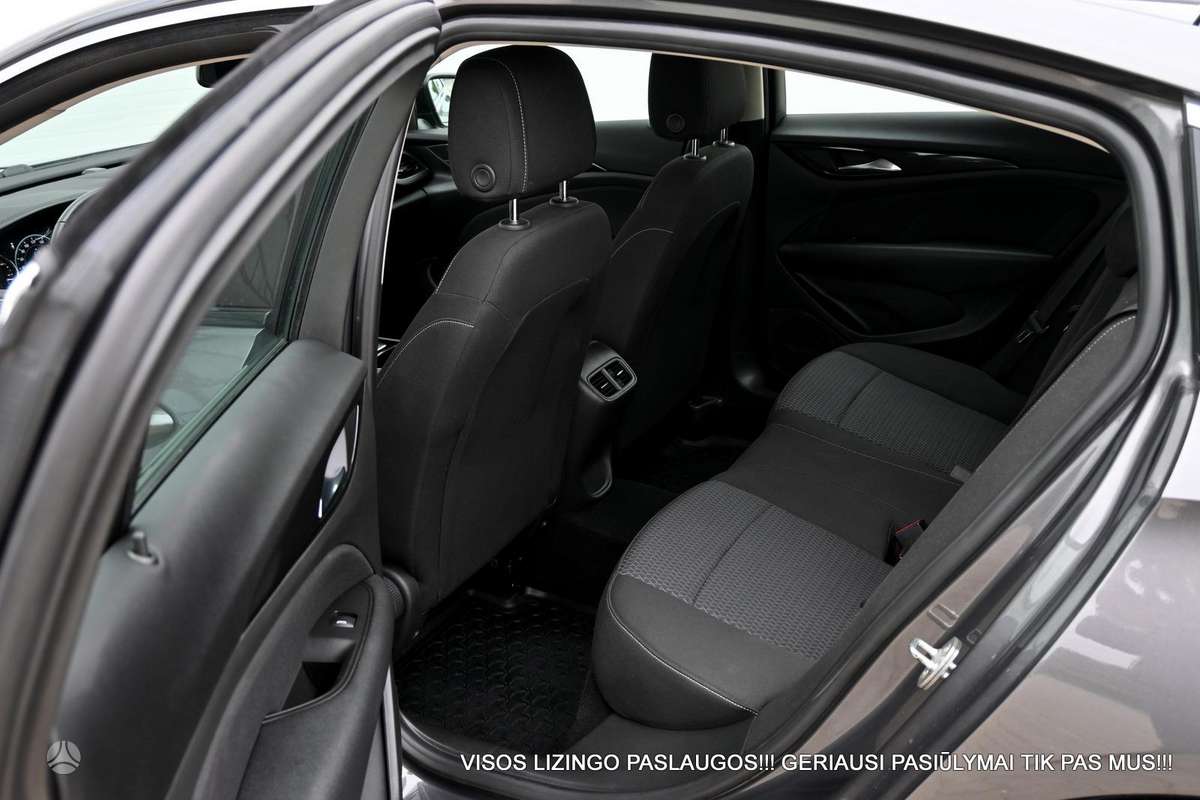Opel Insignia, 2.0 l., hatchback