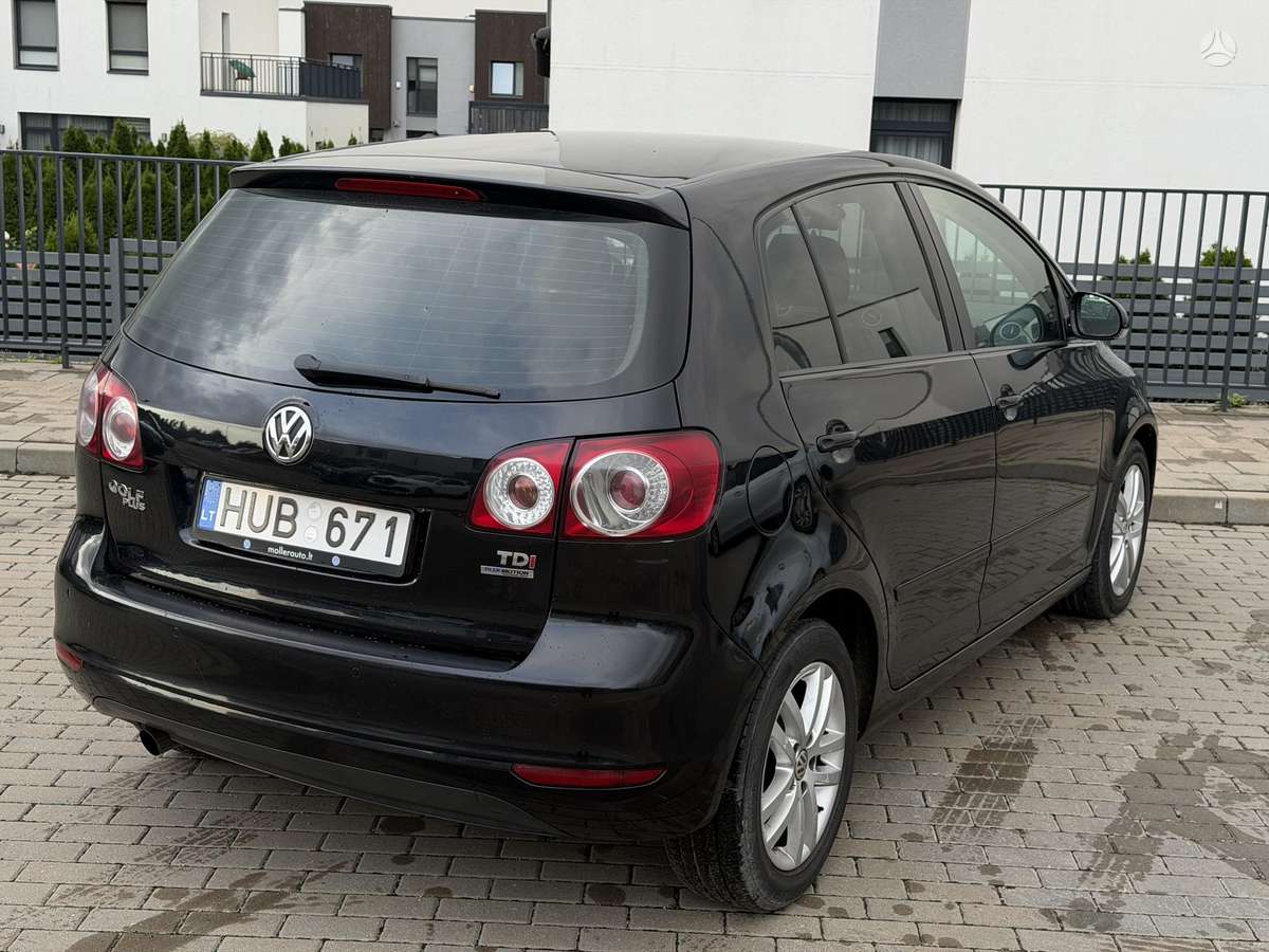 Volkswagen Golf Plus - 12