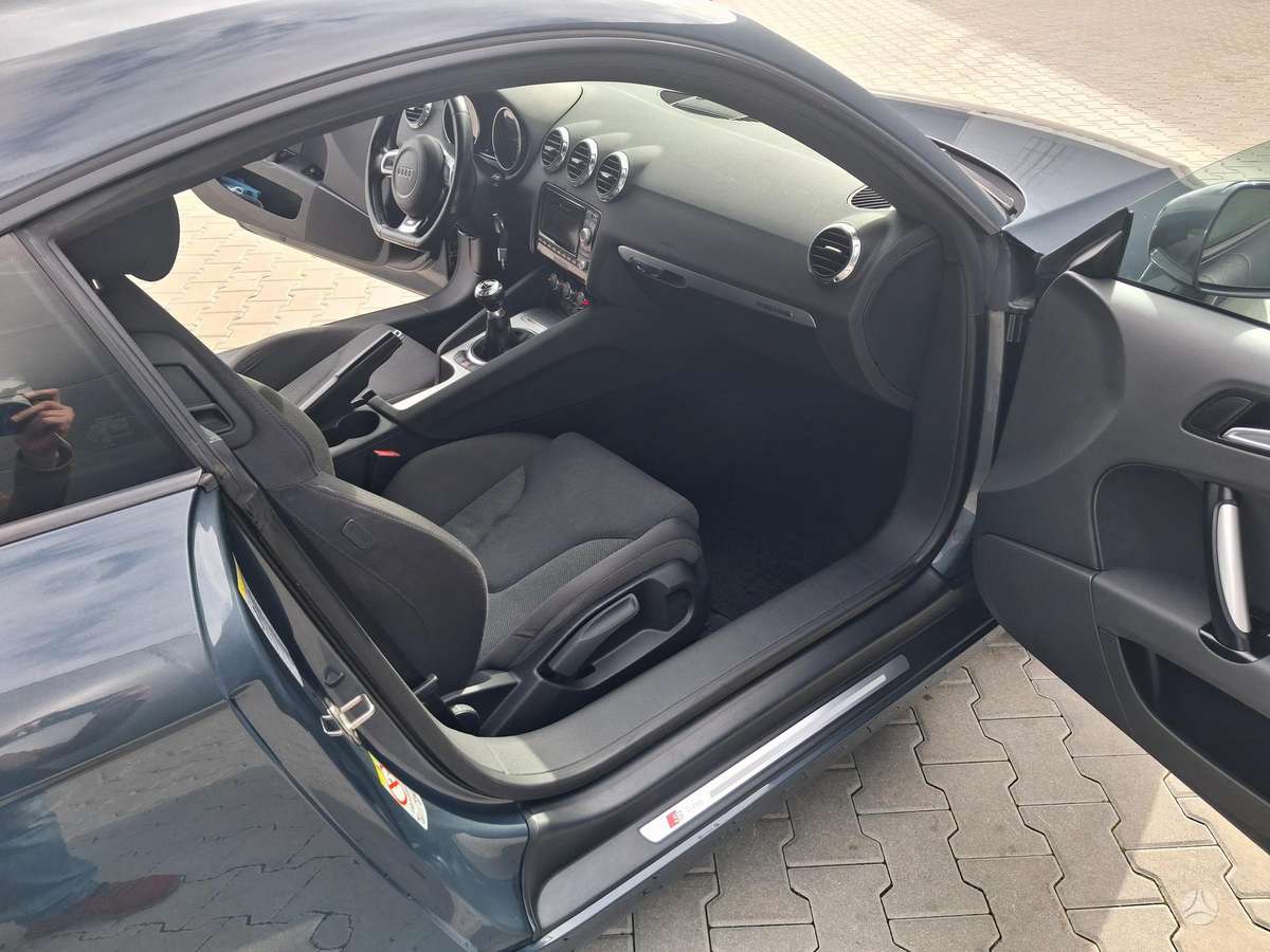 Audi TT, 2.0 l., coupe