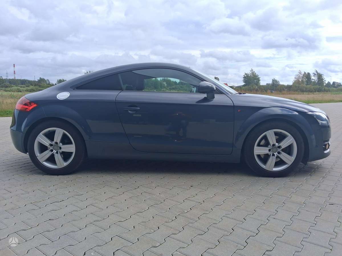 Audi TT, 2.0 l., coupe
