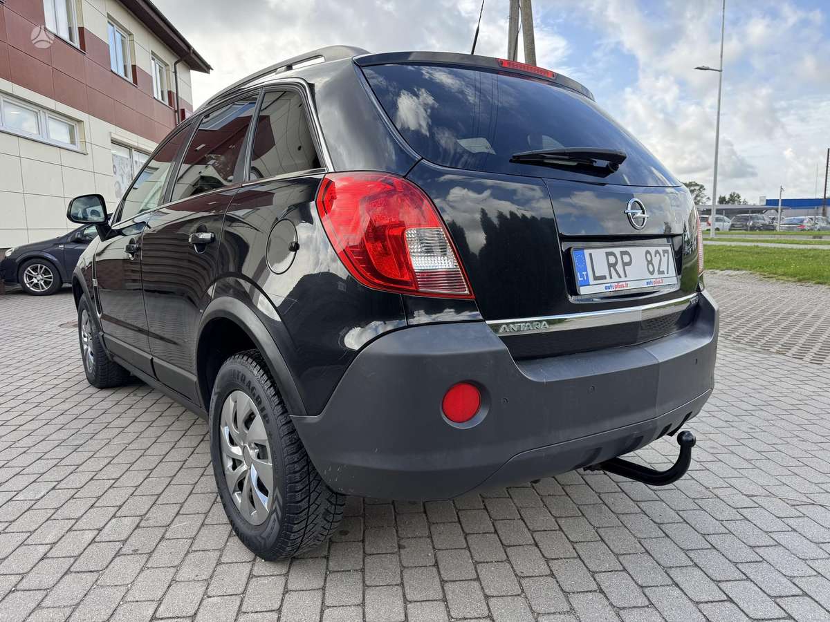 Opel Antara, 2.2 l., off-road / crossover