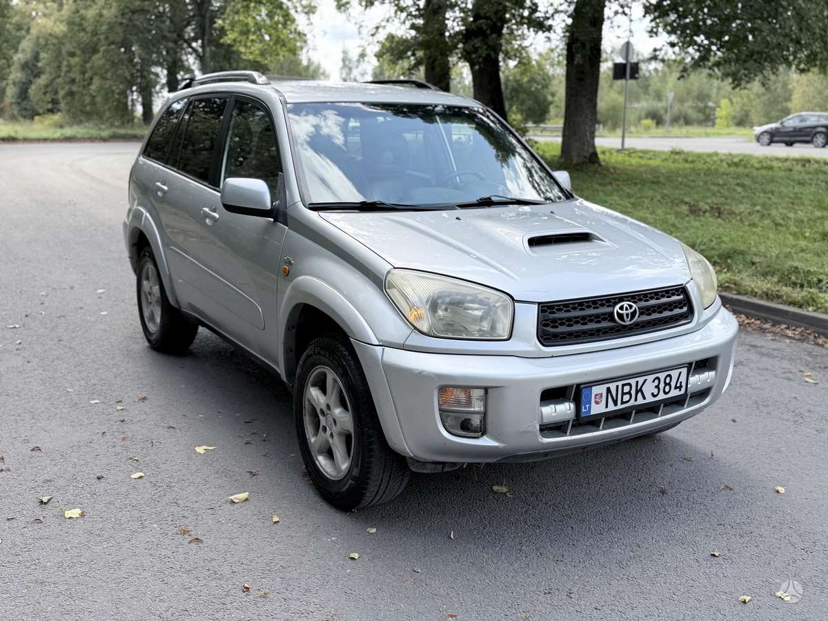 Toyota RAV4 - 2