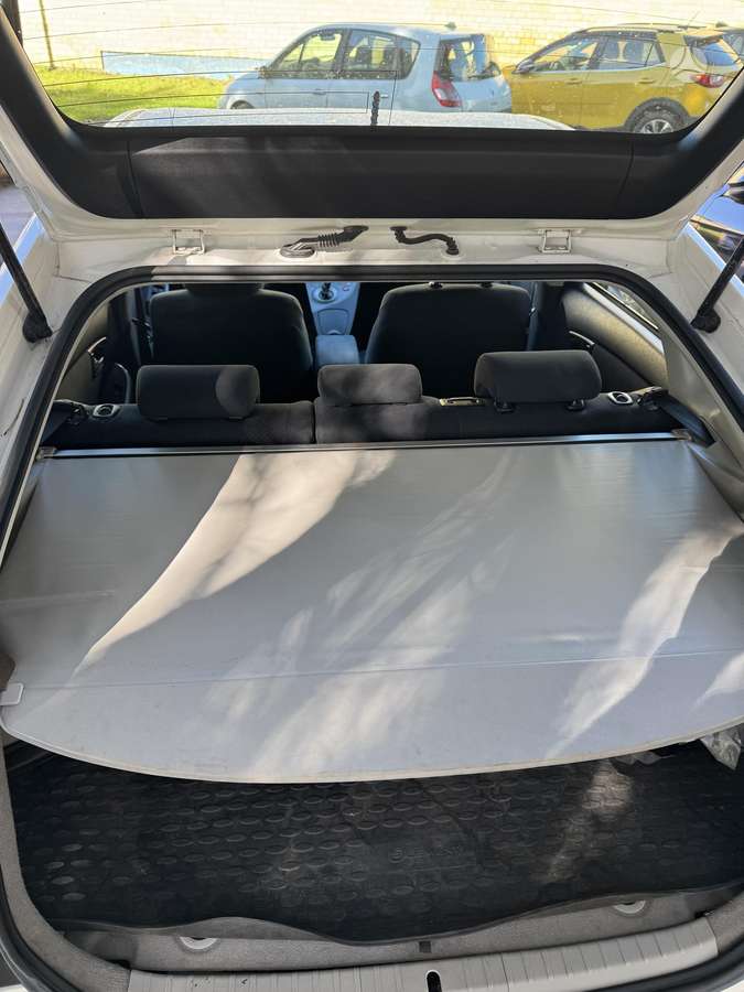 Toyota Prius - 10