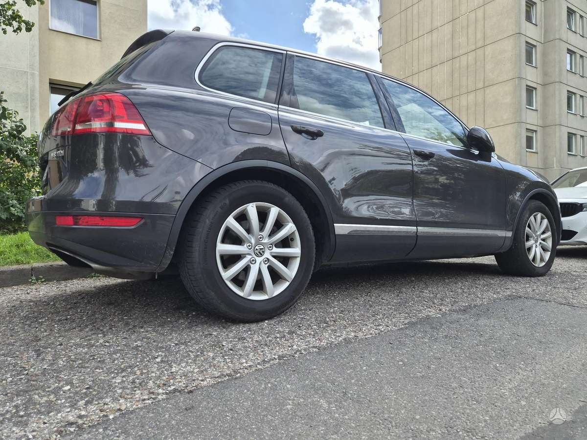 Volkswagen Touareg - 3