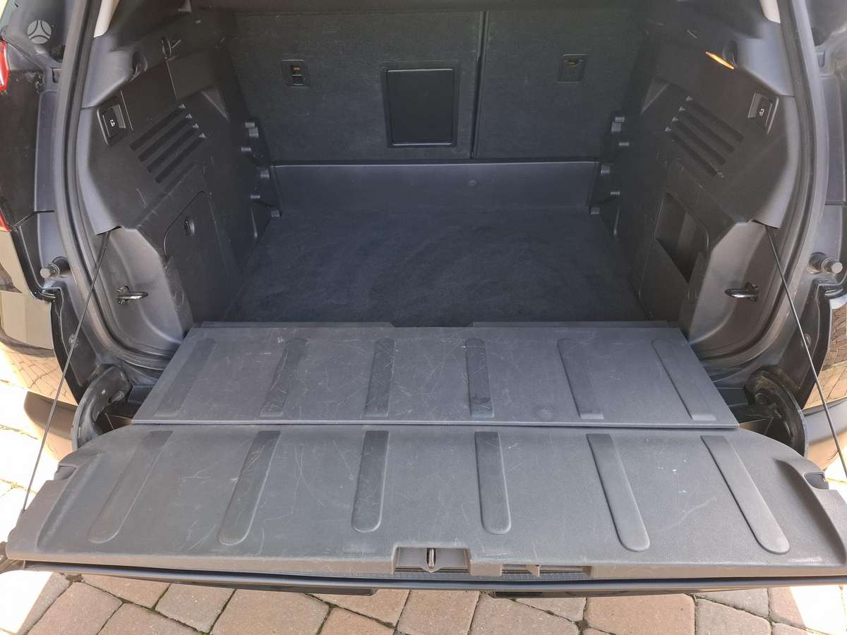 Peugeot 3008 - 8