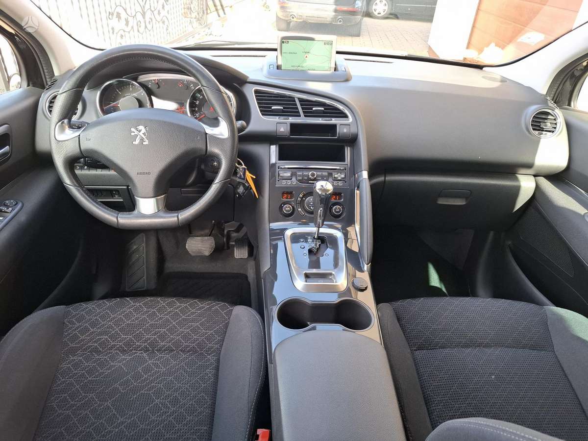 Peugeot 3008 - 3