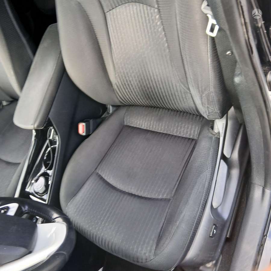 Toyota Prius - 6