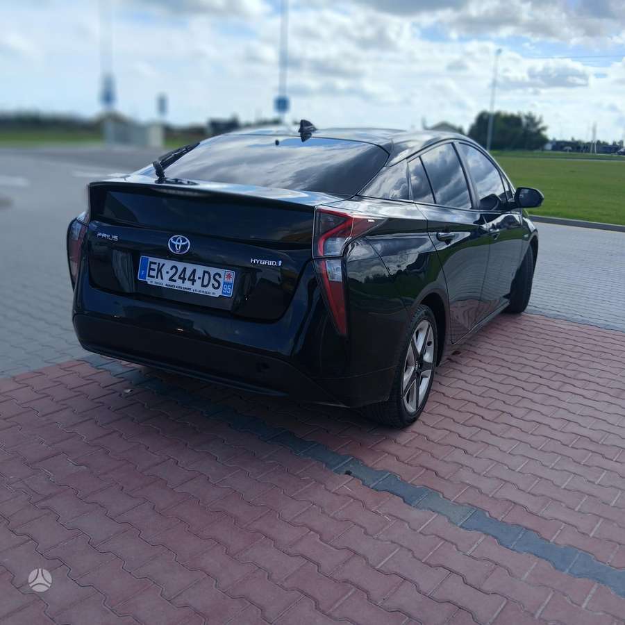 Toyota Prius - 9