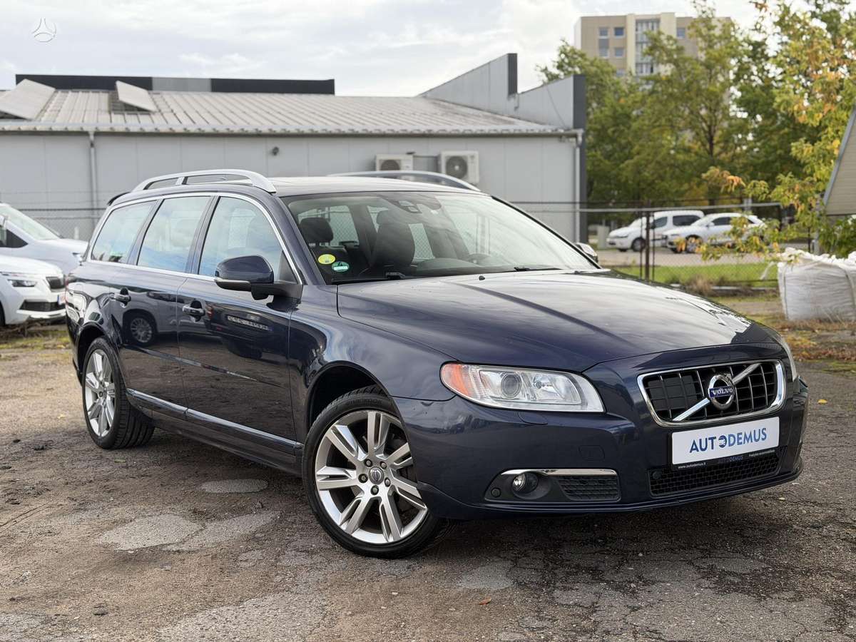 Volvo V70, 2.0 l., Универсал