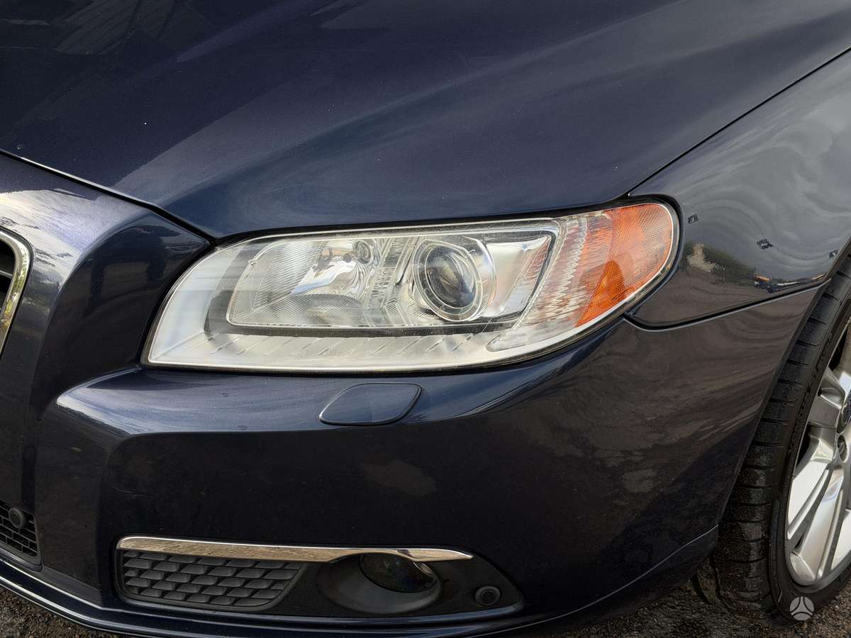 Volvo V70, 2.0 l., Универсал