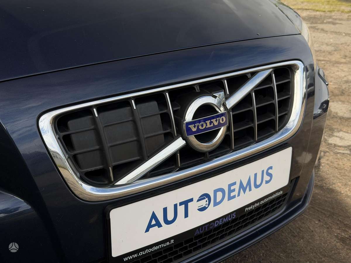 Volvo V70, 2.0 l., Универсал