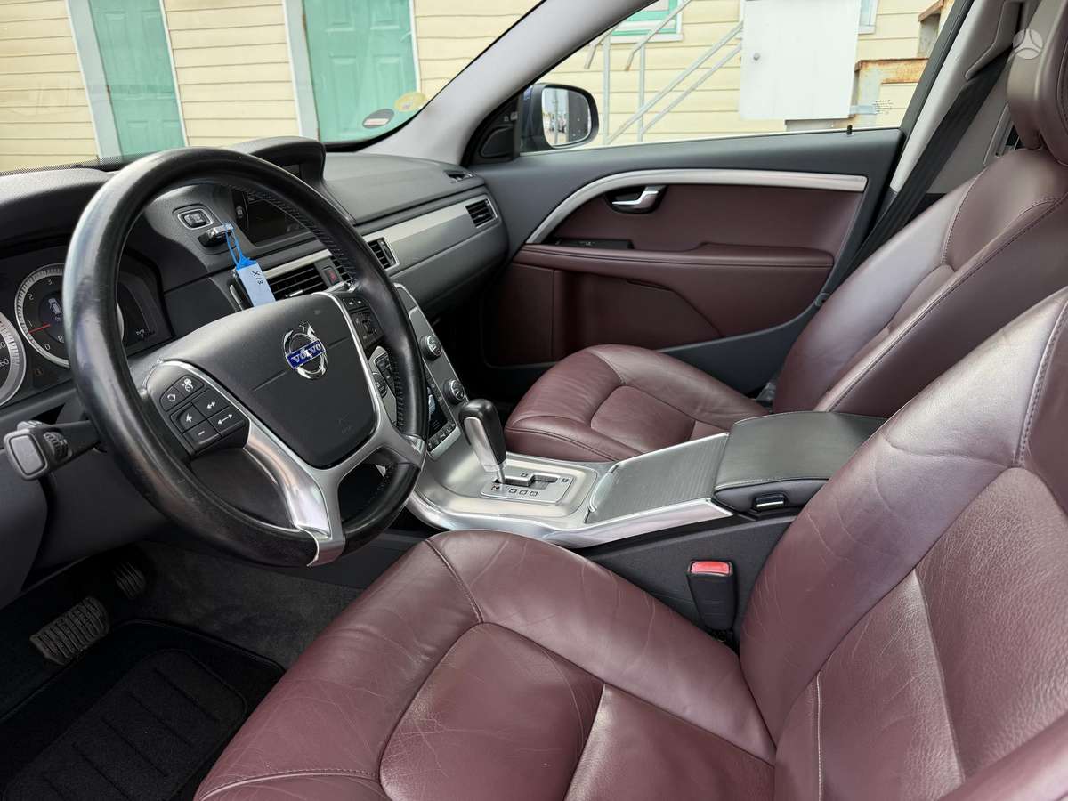 Volvo V70, 2.0 l., universalas