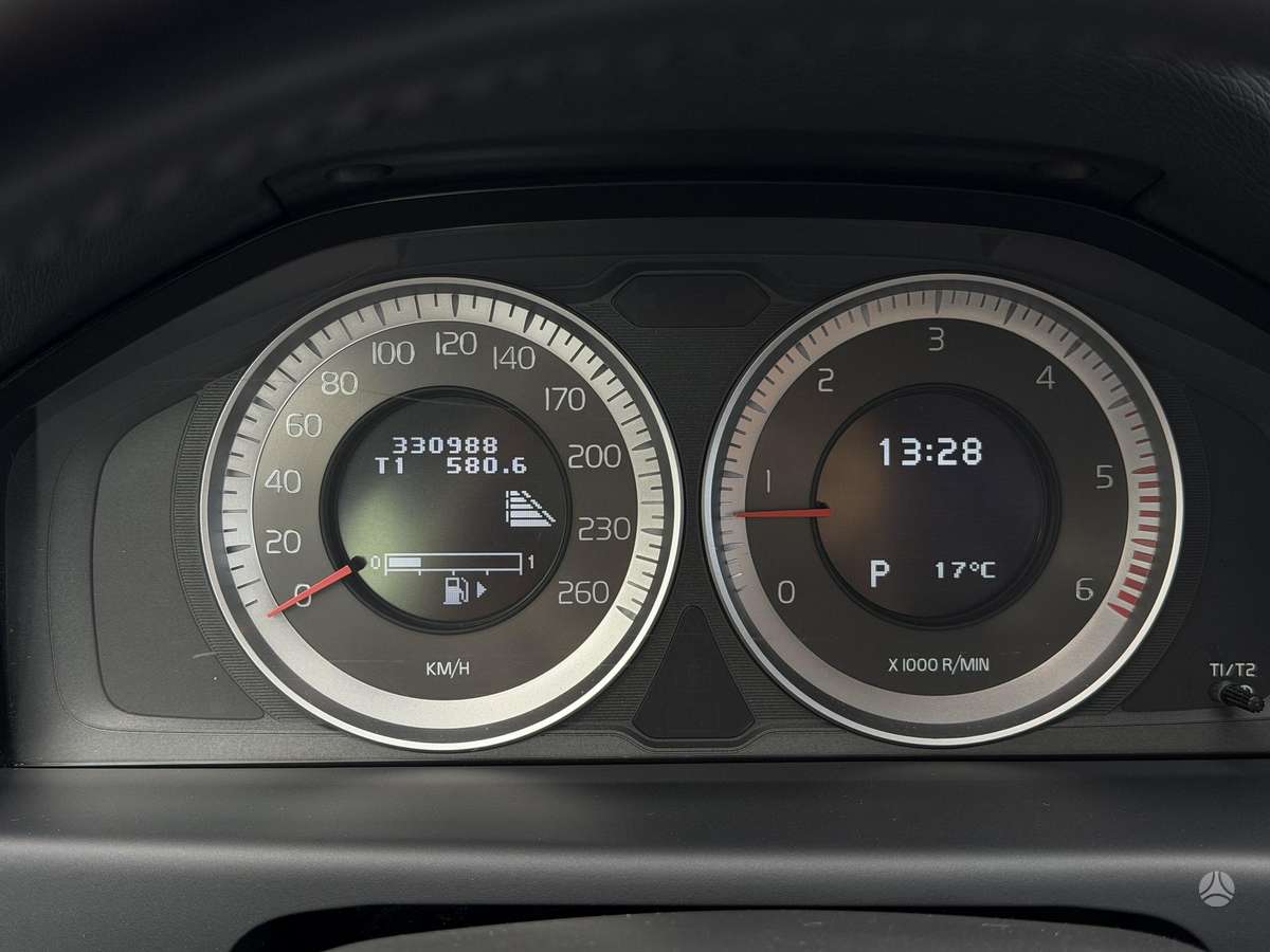 Volvo V70, 2.0 l., Универсал