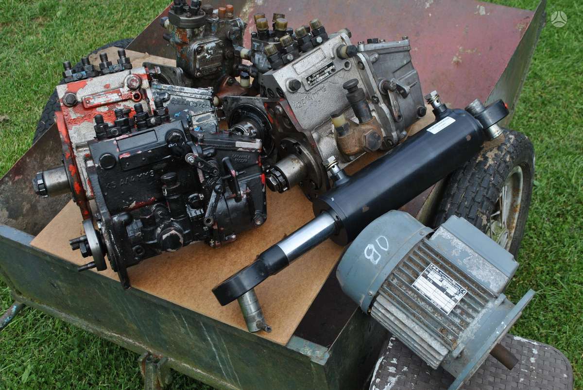 MTZ T-25,DT-75,T-16,T-40