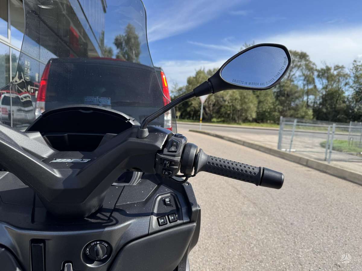 Piaggio MP3 400cc, triračiai