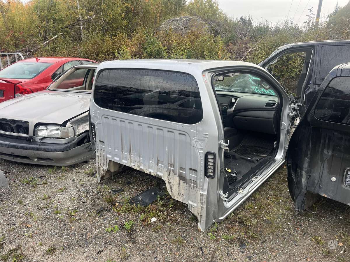 Mitsubishi L200 kėbulo dalys