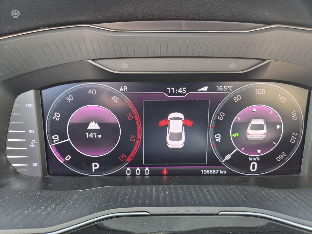Škoda Superb - 12