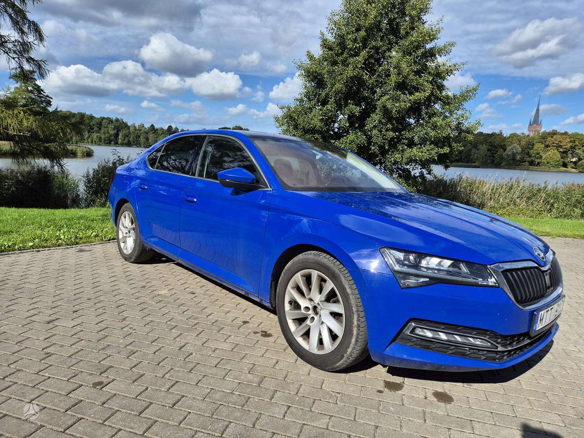 Škoda Superb - 4