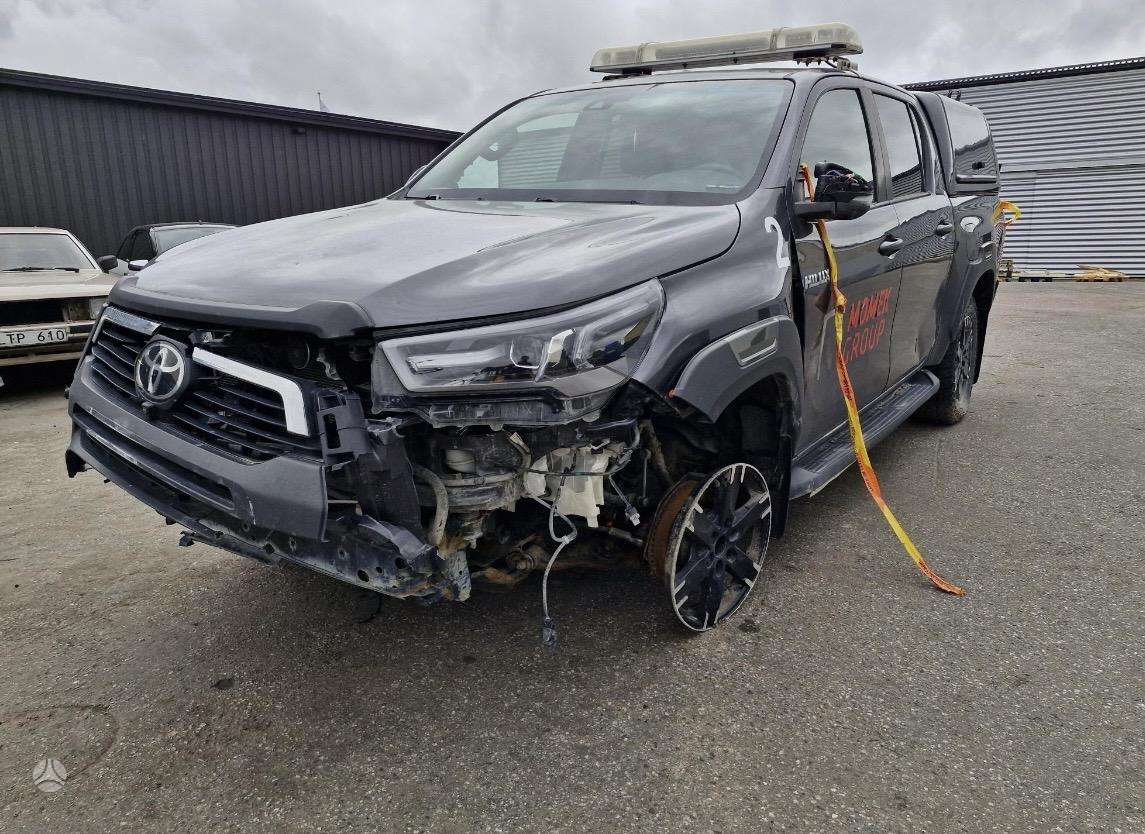 Toyota Hilux kėbulo dalys