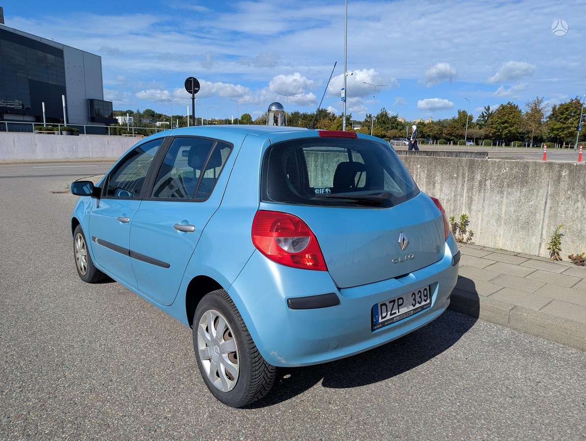 Renault Clio, 1.2 l., hatchback