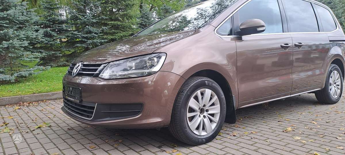 Volkswagen Sharan - 1