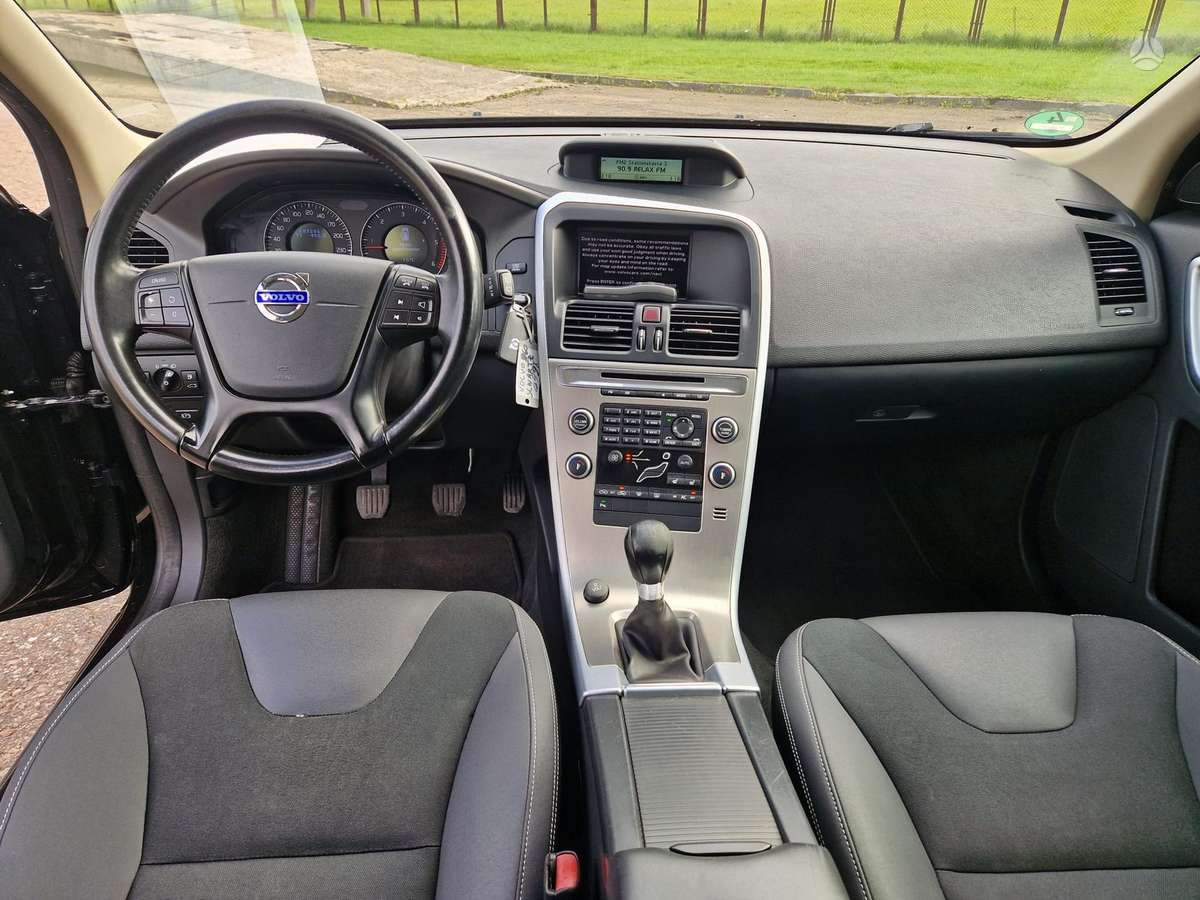 Volvo XC60 - 8