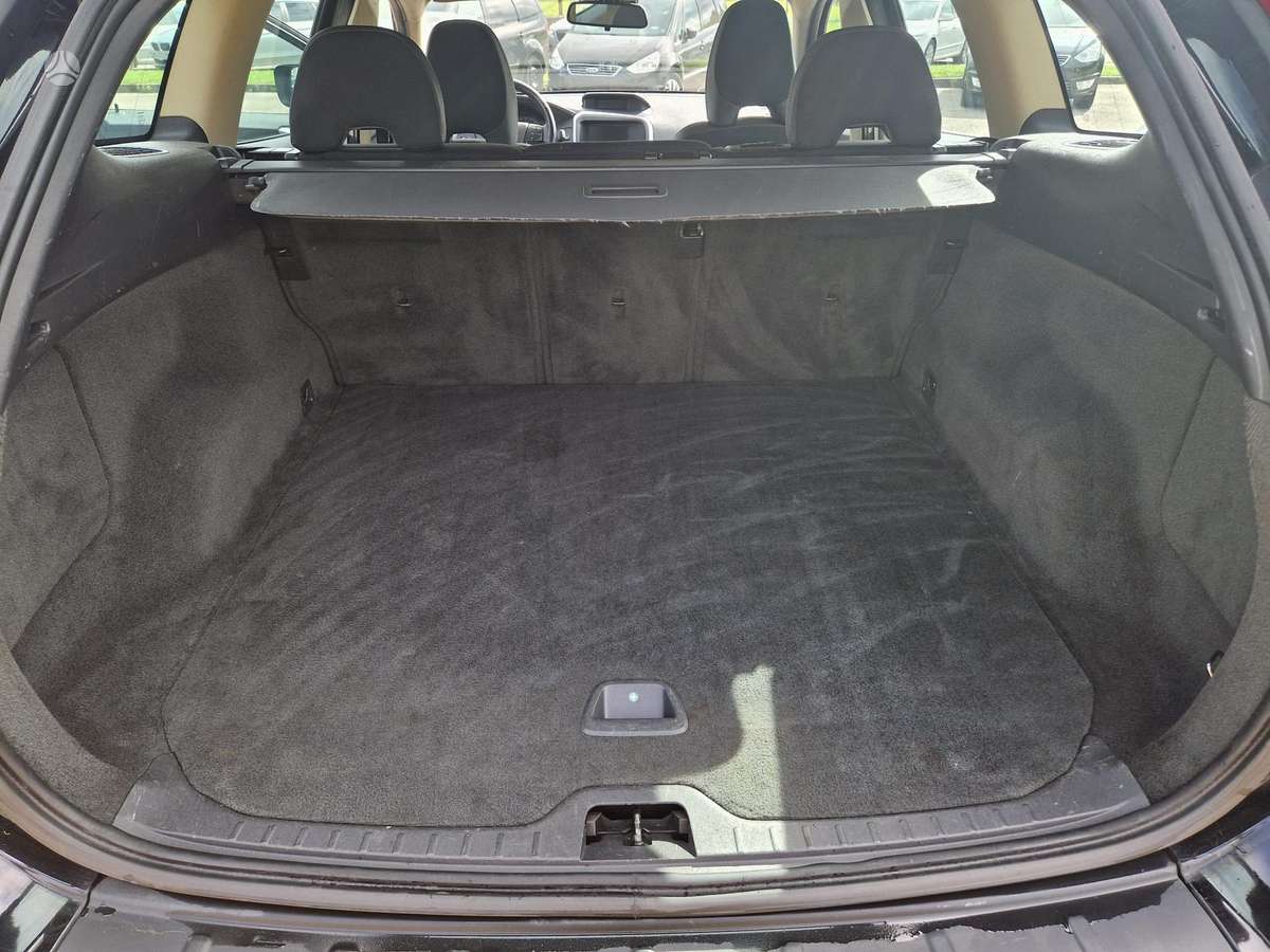 Volvo XC60 - 11