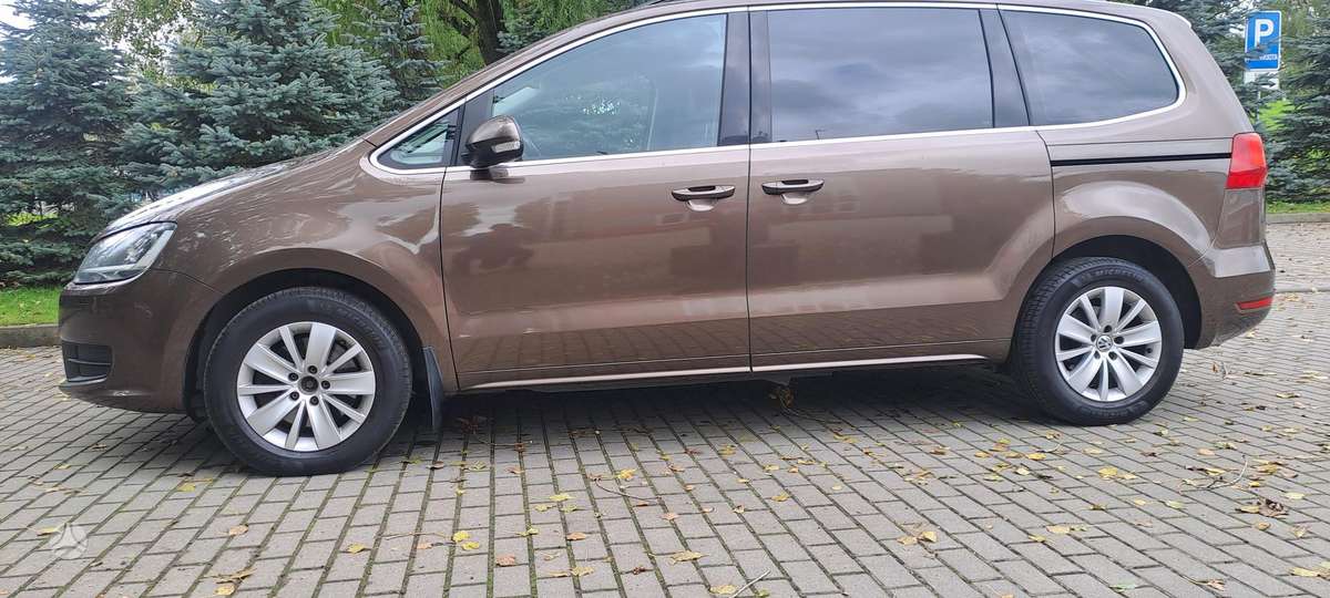 Volkswagen Sharan - 8