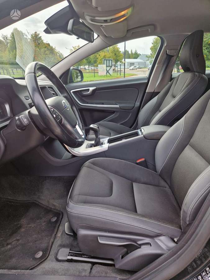Volvo V60, 2.0 l., wagon