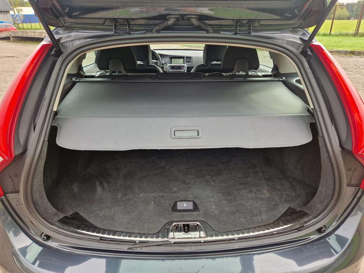 Volvo V60 - 11