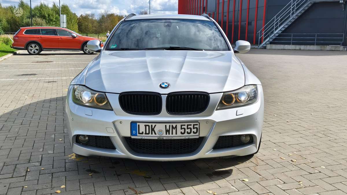 BMW 320, 2.0 l., wagon