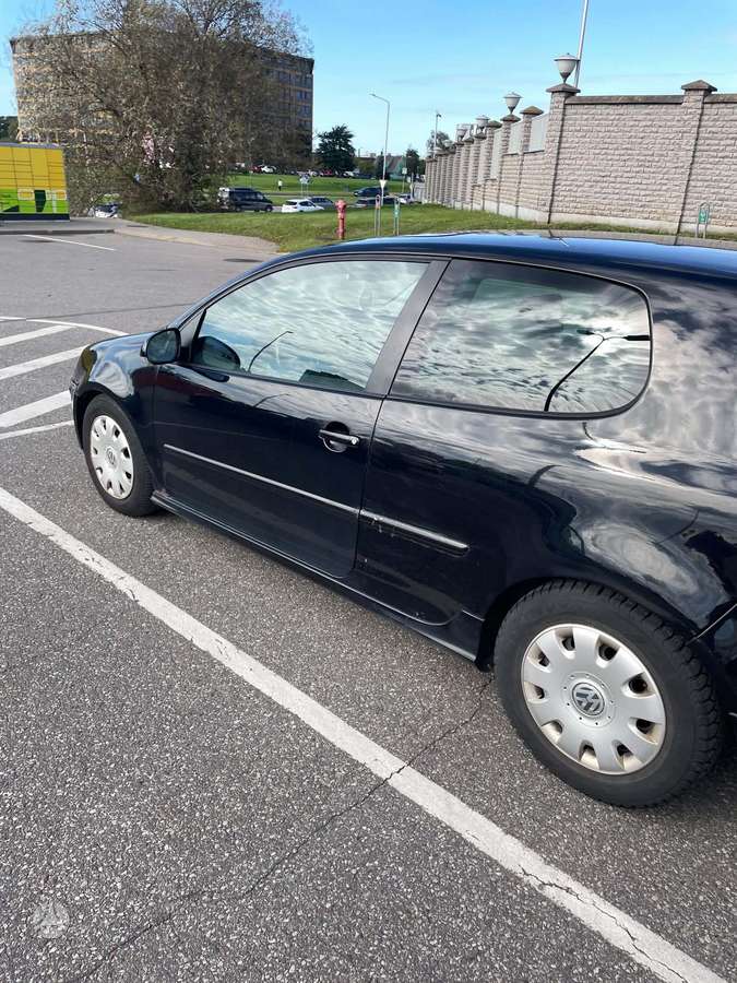 Volkswagen Golf - 5