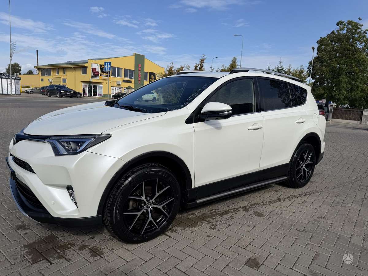 Toyota RAV4 - 2