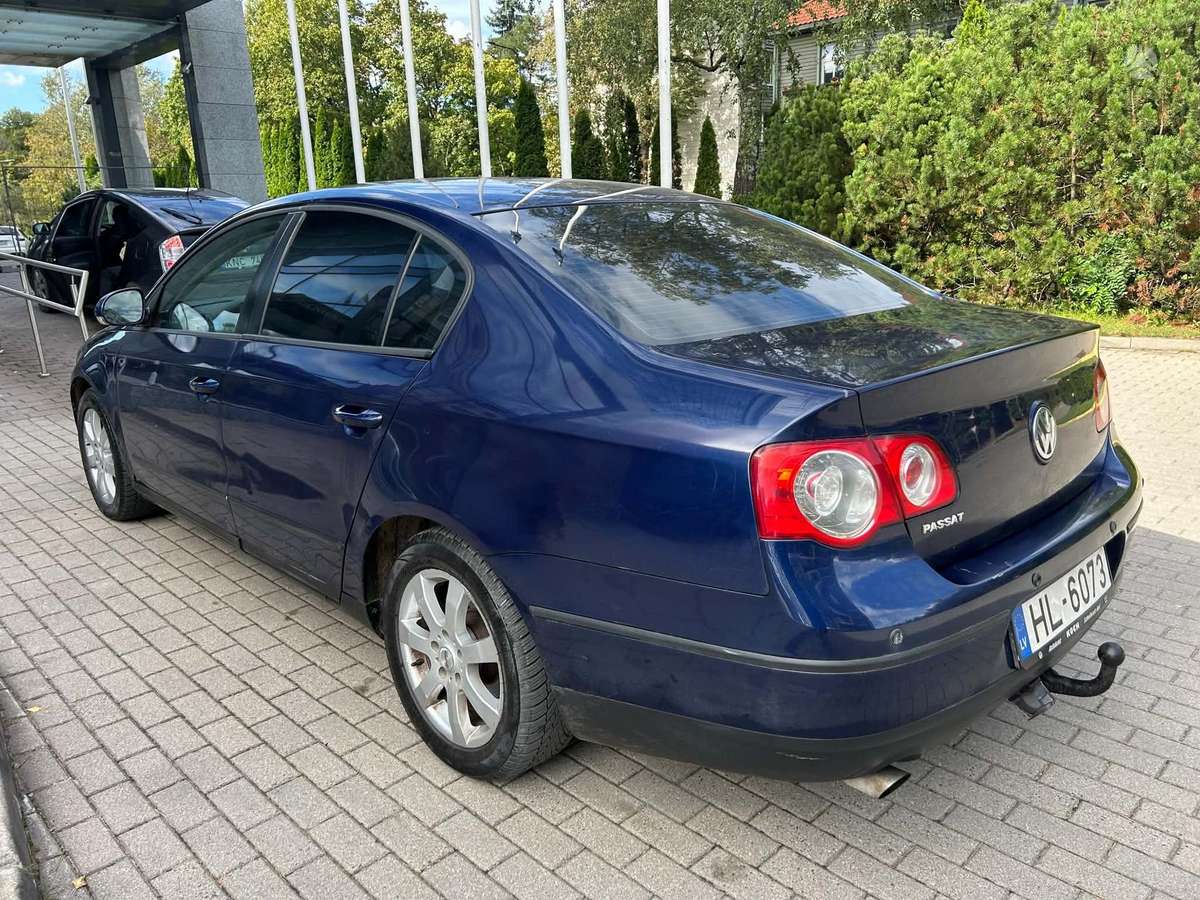 Volkswagen Passat - 7